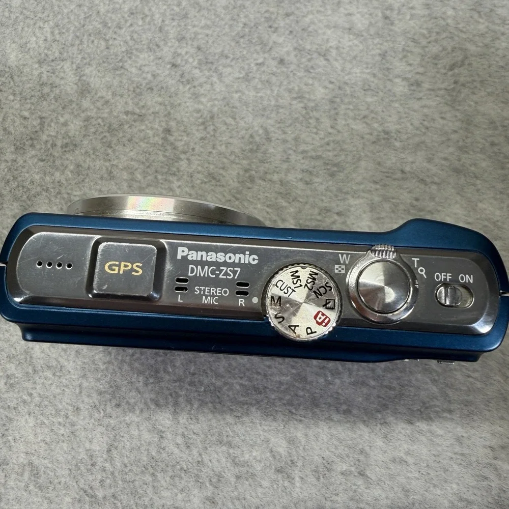 Panasonic LUMIX DMC-ZS7 12.1MP Untested Missing Battery Door